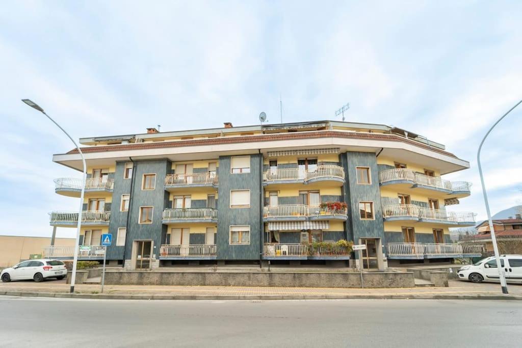 Bella Borgo Apartment Borgo San Dalmazzo Exterior foto